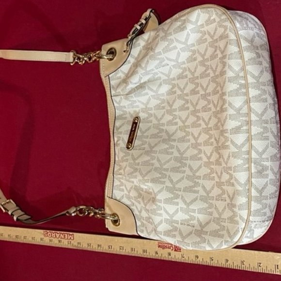 Michael Kors purse - Picture 2 of 3